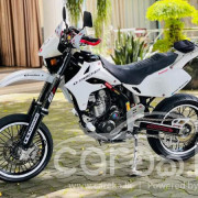 KAWASAKI D-TRACKER 2012