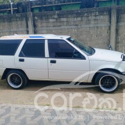 MITSUBISHI LANCER 1987