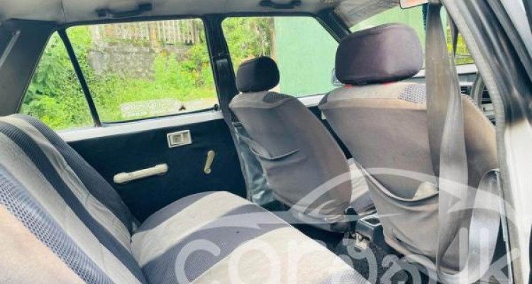 TOYOTA COROLLA AE80 1986