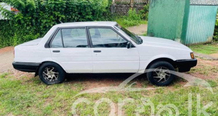 TOYOTA COROLLA AE80 1986
