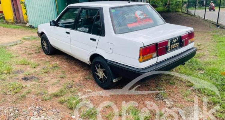 TOYOTA COROLLA AE80 1986