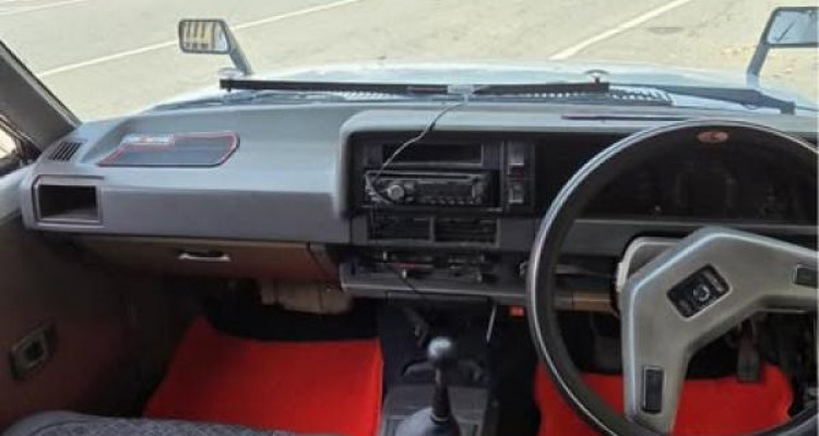 TOYOTA COROLLA DX WAGON 1985