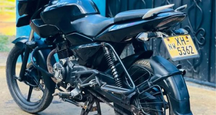 BAJAJ PULSAR 135 2012