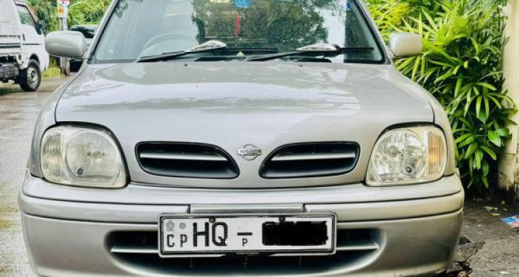 NISSAN MARCH K11 2000