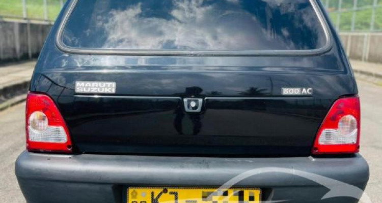 SUZUKI MARUTI 800 2010