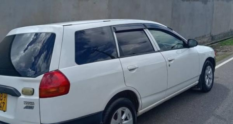 NISSAN AD WAGON 2002