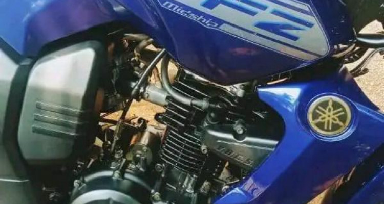 YAMAHA FZ 2014