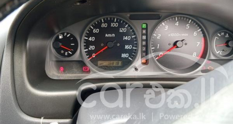 NISSAN AD WAGON 2001