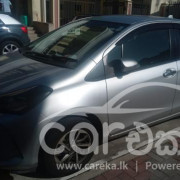 TOYOTA VITZ 2016