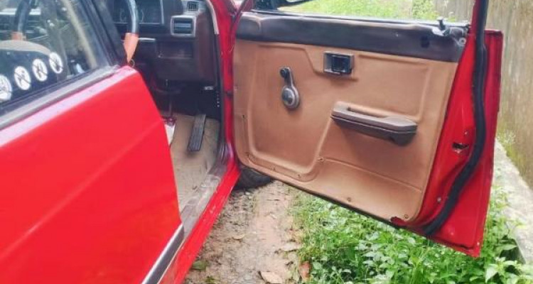 MITSUBISHI LANCER BOX 1980