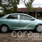 TOYOTA YARIS 2008