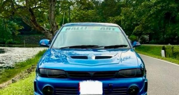 MITSUBISHI LANCER CB2 1992