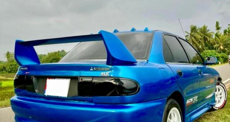 MITSUBISHI LANCER CB2 1992