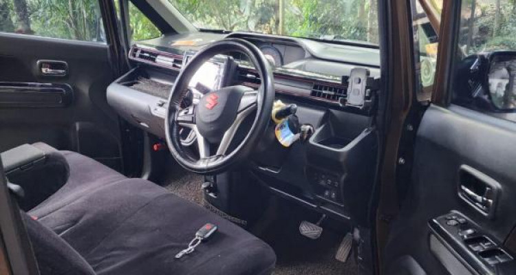 SUZUKI WAGON R STINGRAY 2018