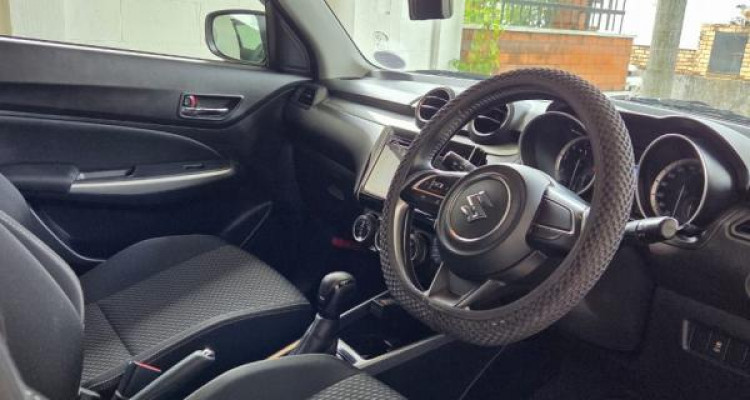 SUZUKI SWIFT RS 2017