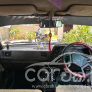 NISSAN TRAD SUNNY 1986