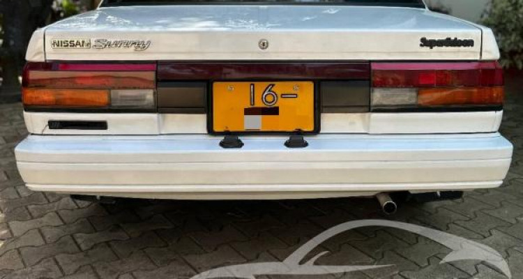 NISSAN TRAD SUNNY 1986