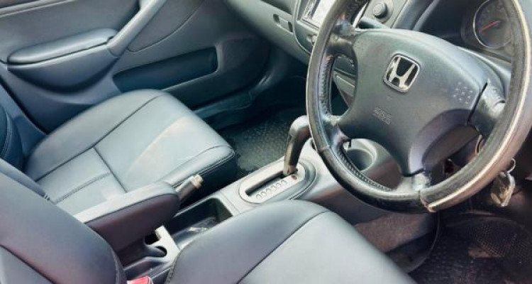 HONDA CIVIC ES5 2003