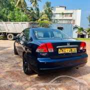 HONDA CIVIC ES5 2003