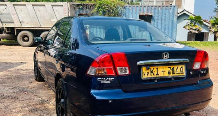 HONDA CIVIC ES5 2003