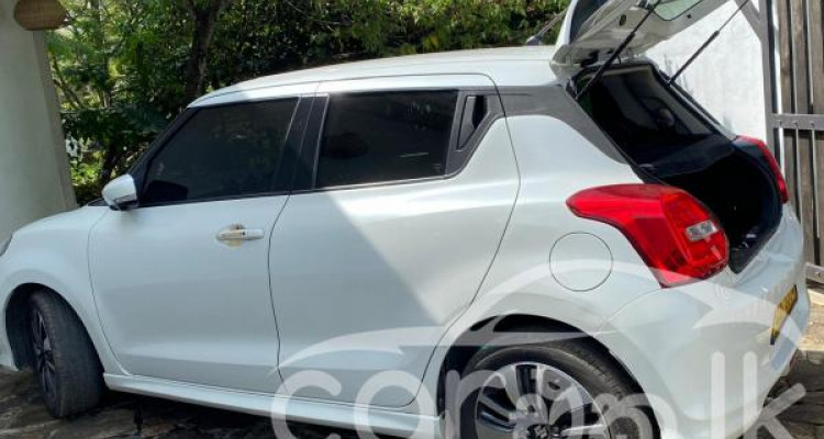 SUZUKI SWIFT RS 2017