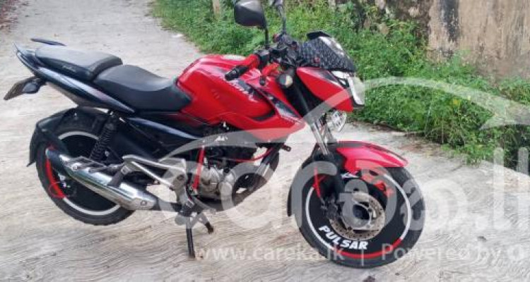 BAJAJ PULSAR 2014