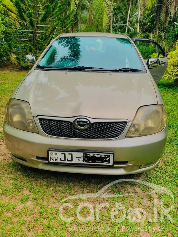 TOYOTA COROLLA 121 2001