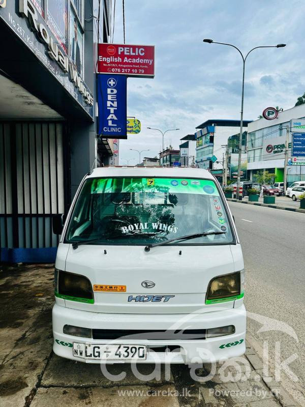 DAIHATSU HIJET 2009