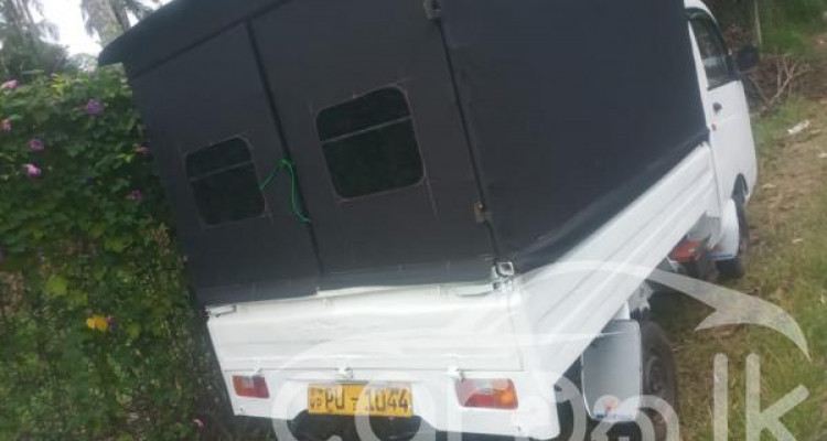 MAHINDRA MAXXIMO 2012