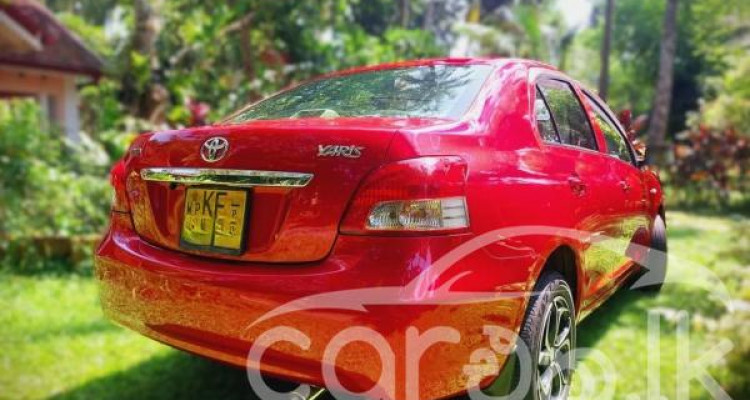 TOYOTA YARIS 2007