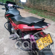 BAJAJ PULSAR 150 2017