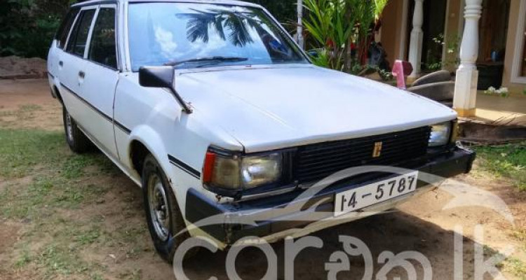 TOYOTA COROLLA DX WAGON 1983