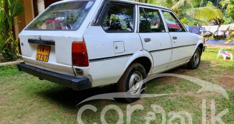 TOYOTA COROLLA DX WAGON 1983