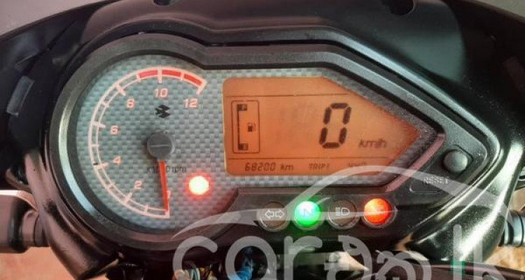 BAJAJ PULSAR 150 2011