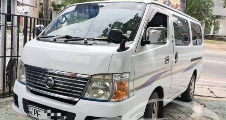 NISSAN CARAVAN E25 2010