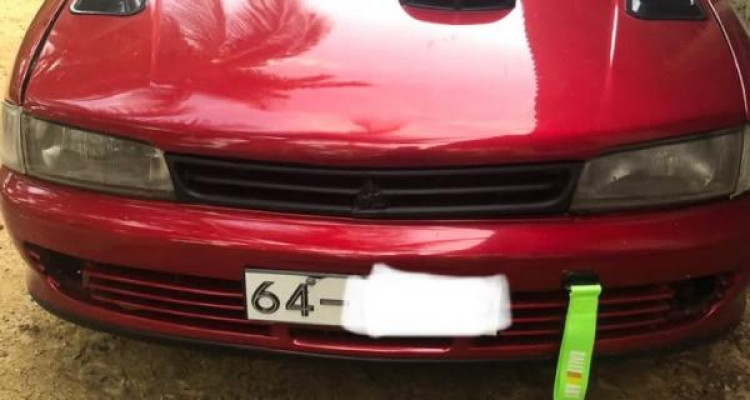 MITSUBISHI LANCER CB8 1993