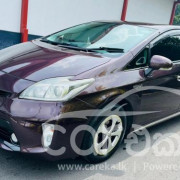 TOYOTA PRIUS 2013