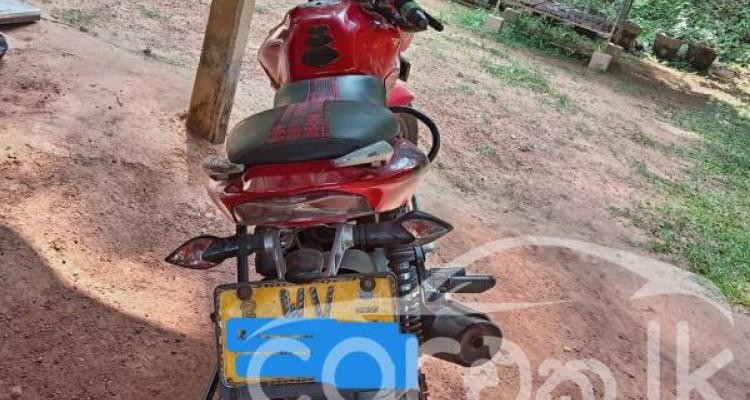 BAJAJ PULSAR 135 2012