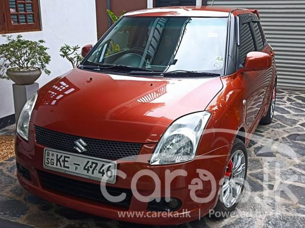 SUZUKI SWIFT 2004
