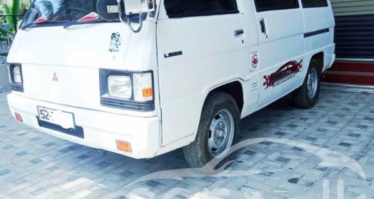 MITSUBISHI L300 1984