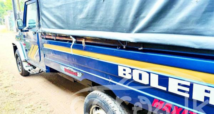 MAHINDRA BOLERO 2016