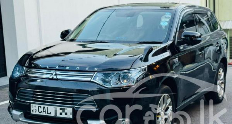 MITSUBISHI OUTLANDER PHEV 2014