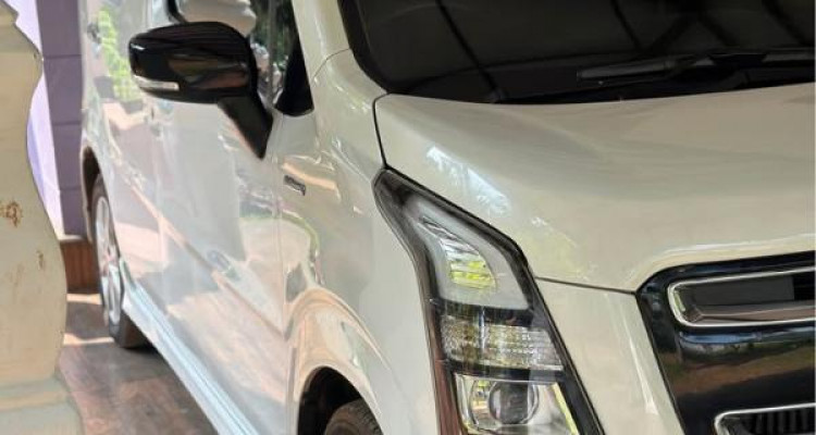 SUZUKI WAGON R STINGRAY 2017