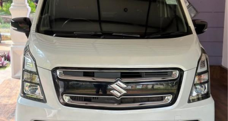 SUZUKI WAGON R STINGRAY 2017