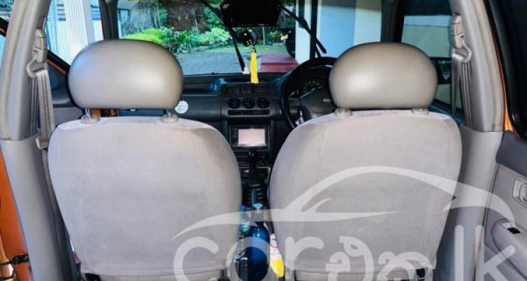 NISSAN MARCH K11 2000