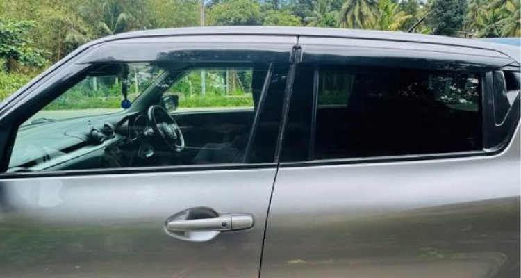 SUZUKI SWIFT RS 2017