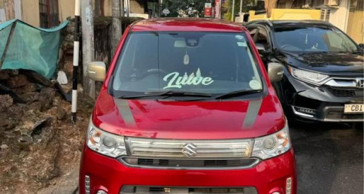 SUZUKI WAGON R STINGRAY 2015