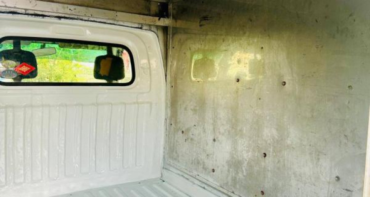 MITSUBISHI MINI TRUCK 2002