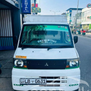 MITSUBISHI MINI TRUCK 2002