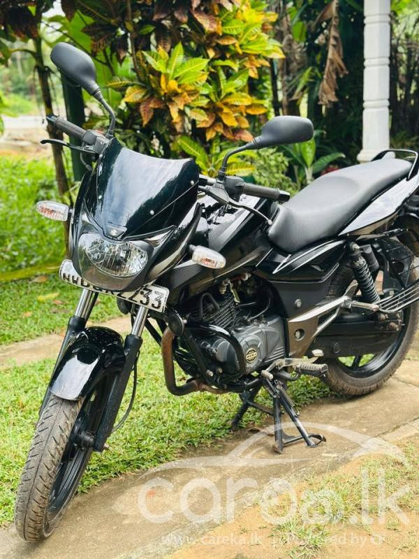 BAJAJ PULSAR 150 2018